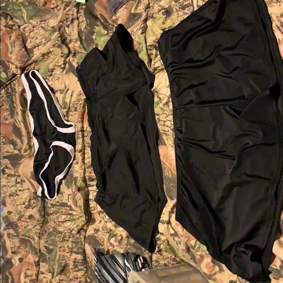 Bathing suit bottoms (different sizes ) - Picture 1 of 1